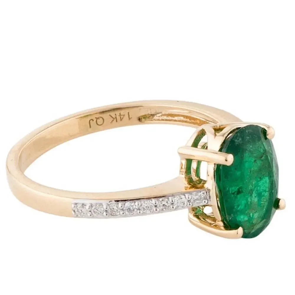 14K Yellow Gold 1.27ct Oval Emerald & 0.12 ct Diamond Cocktail Ring Size: 7 New